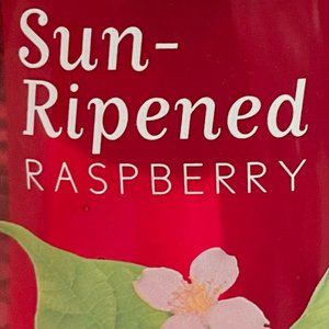 Bath & Body Works - Sun Ripened Raspberry Shower Gel